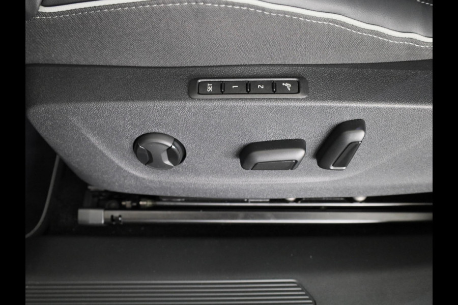 Škoda Enyaq Coupé RS 340 PK | Leder | 21 inch | MAXX pakket | Head up | Elek. stoelen | Canton Sound |