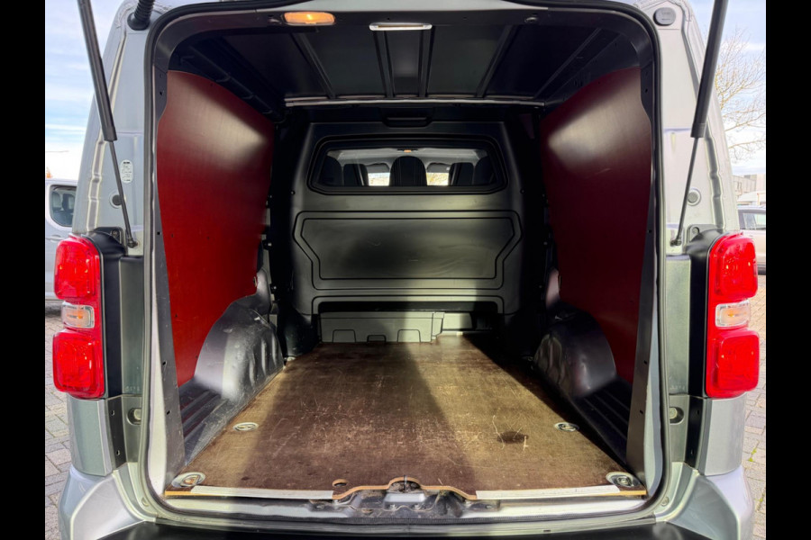 Toyota ProAce Worker 2.0 D-4D automaat Black Line DC Dubbele Cabine, NAP, CarPlay