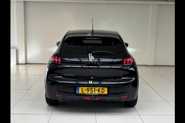 Peugeot e-208 EV Allure 50 kWh SOH 93,2% | Navigatie | Android auto / Apple carplay | Cruise control | Achteruitrijcamera