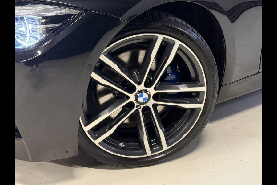 BMW 3-serie 320i M Sport Edition 184PK Automaat | Lederen sportstoelen | Head-up | Camera | Full LED