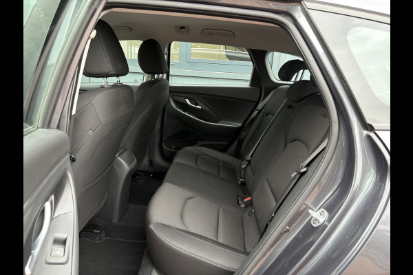Hyundai i30 Wagon 1.0 T-GDi 120pk Comfort CAMERA/CARPLAY/NAVI/CLIMA/CRUISE/PDC