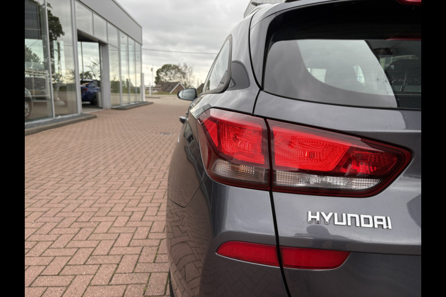 Hyundai i30 Wagon 1.0 T-GDi 120pk Comfort CAMERA/CARPLAY/NAVI/CLIMA/CRUISE/PDC
