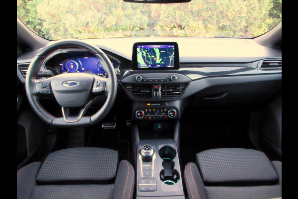 Ford FOCUS Wagon 1.5 EcoBoost ST Line X Business Automaat