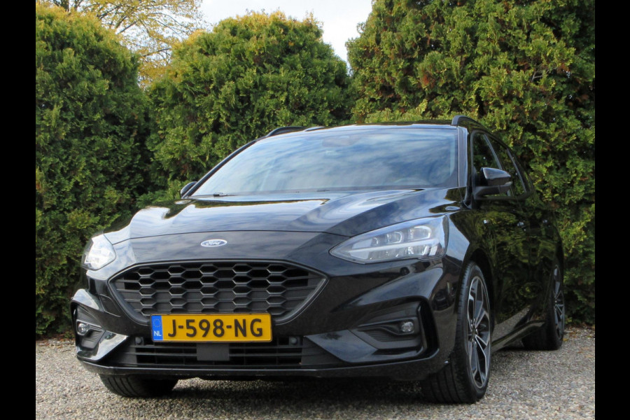 Ford FOCUS Wagon 1.5 EcoBoost ST Line X Business Automaat