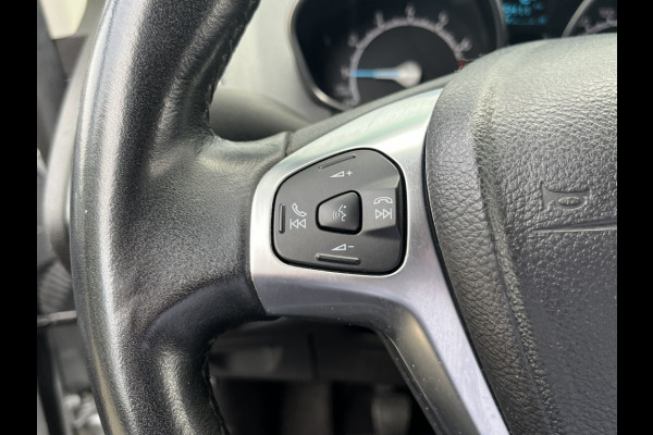 Ford EcoSport 1.0 EcoB. Titanium Tech pack, Camera, Trekhaak
