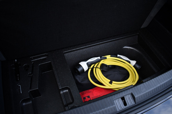 Volkswagen Arteon Shooting Brake 1.4 TSI eHybrid R-Line Pano Trekh ACC Massage DCC Standk 19inch