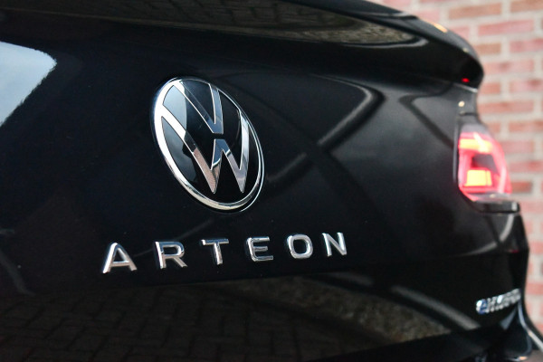 Volkswagen Arteon Shooting Brake 1.4 TSI eHybrid R-Line Pano Trekh ACC Massage DCC Standk 19inch