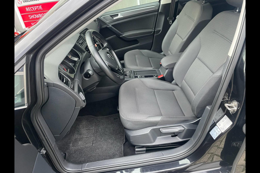 Volkswagen Golf 1.5 TSI Comfortline / CarPlay