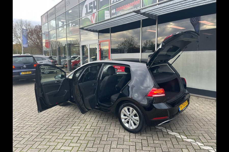 Volkswagen Golf 1.5 TSI Comfortline / CarPlay