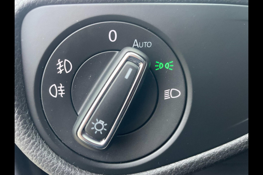 Volkswagen Golf 1.5 TSI Comfortline / CarPlay