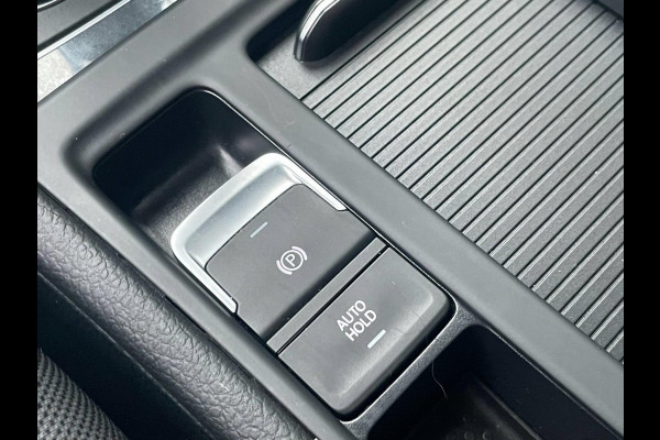 Volkswagen Golf 1.5 TSI Comfortline / CarPlay