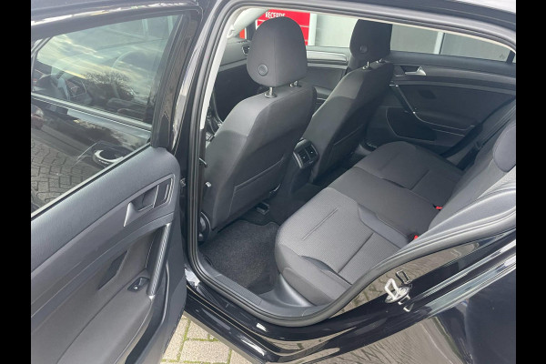 Volkswagen Golf 1.5 TSI Comfortline / CarPlay