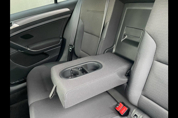 Volkswagen Golf 1.5 TSI Comfortline / CarPlay