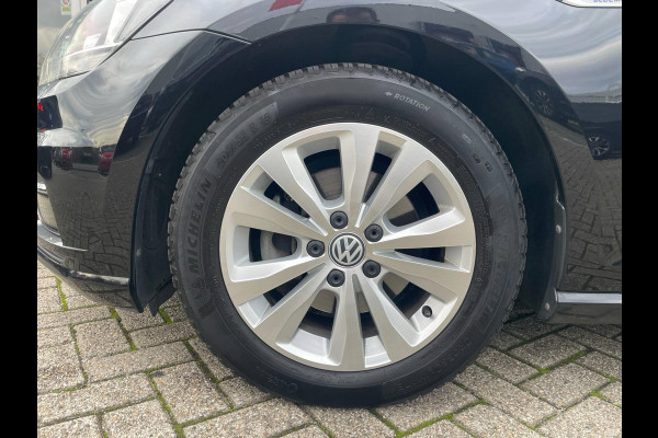 Volkswagen Golf 1.5 TSI Comfortline / CarPlay