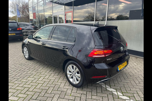Volkswagen Golf 1.5 TSI Comfortline / CarPlay
