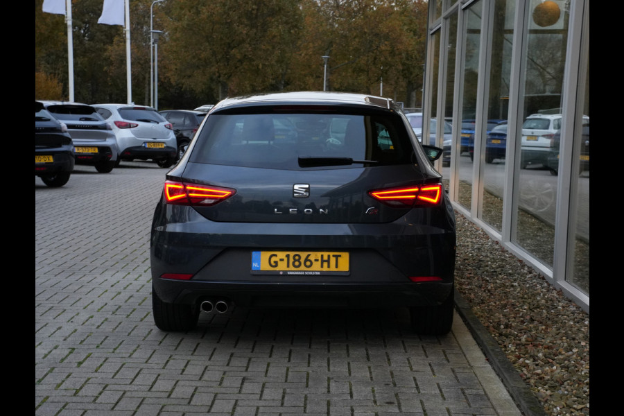 Seat Leon 1.5 TSI FR Business Intense | Navigatie | DAB | Trekhaak | Climate Control