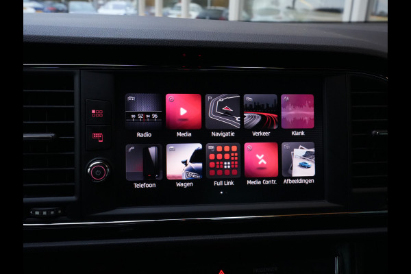 Seat Leon 1.5 TSI FR Business Intense | Navigatie | DAB | Trekhaak | Climate Control