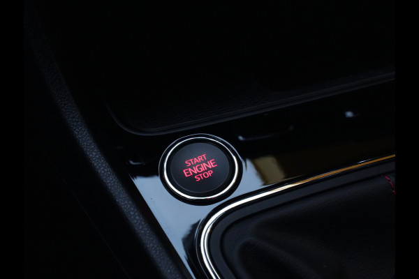 Seat Leon 1.5 TSI FR Business Intense | Navigatie | DAB | Trekhaak | Climate Control