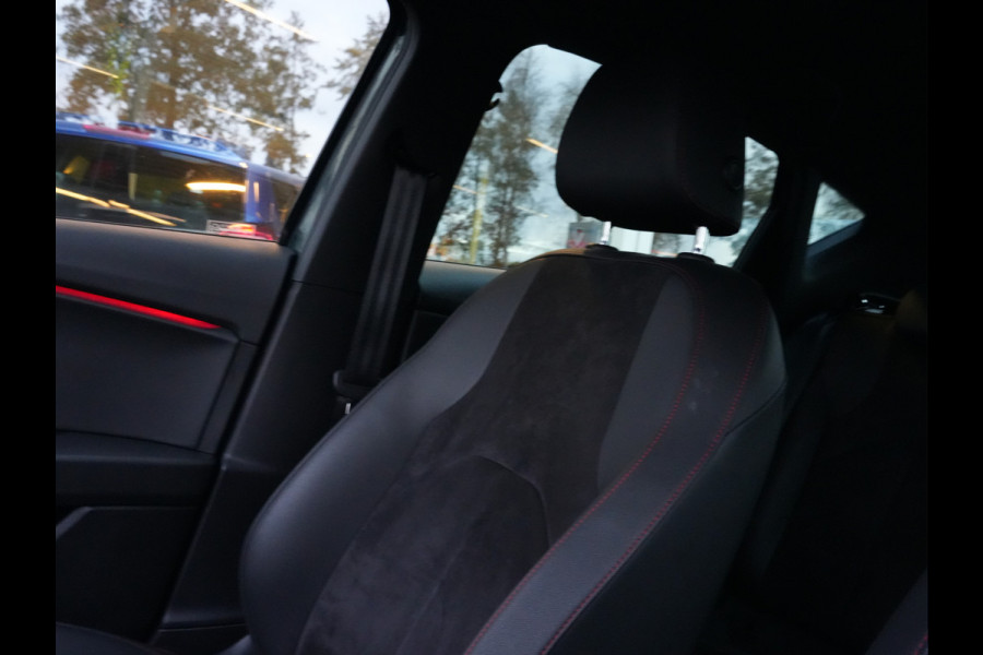Seat Leon 1.5 TSI FR Business Intense | Navigatie | DAB | Trekhaak | Climate Control