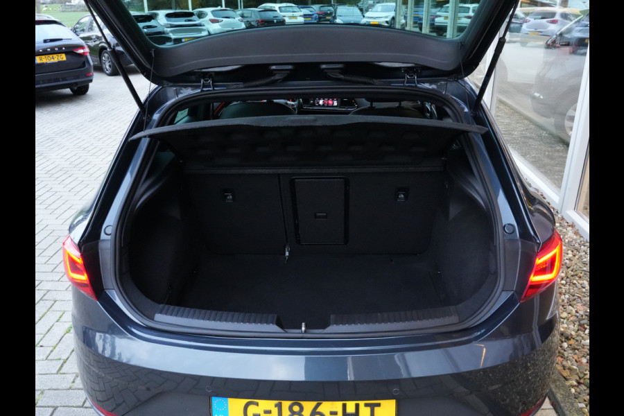 Seat Leon 1.5 TSI FR Business Intense | Navigatie | DAB | Trekhaak | Climate Control