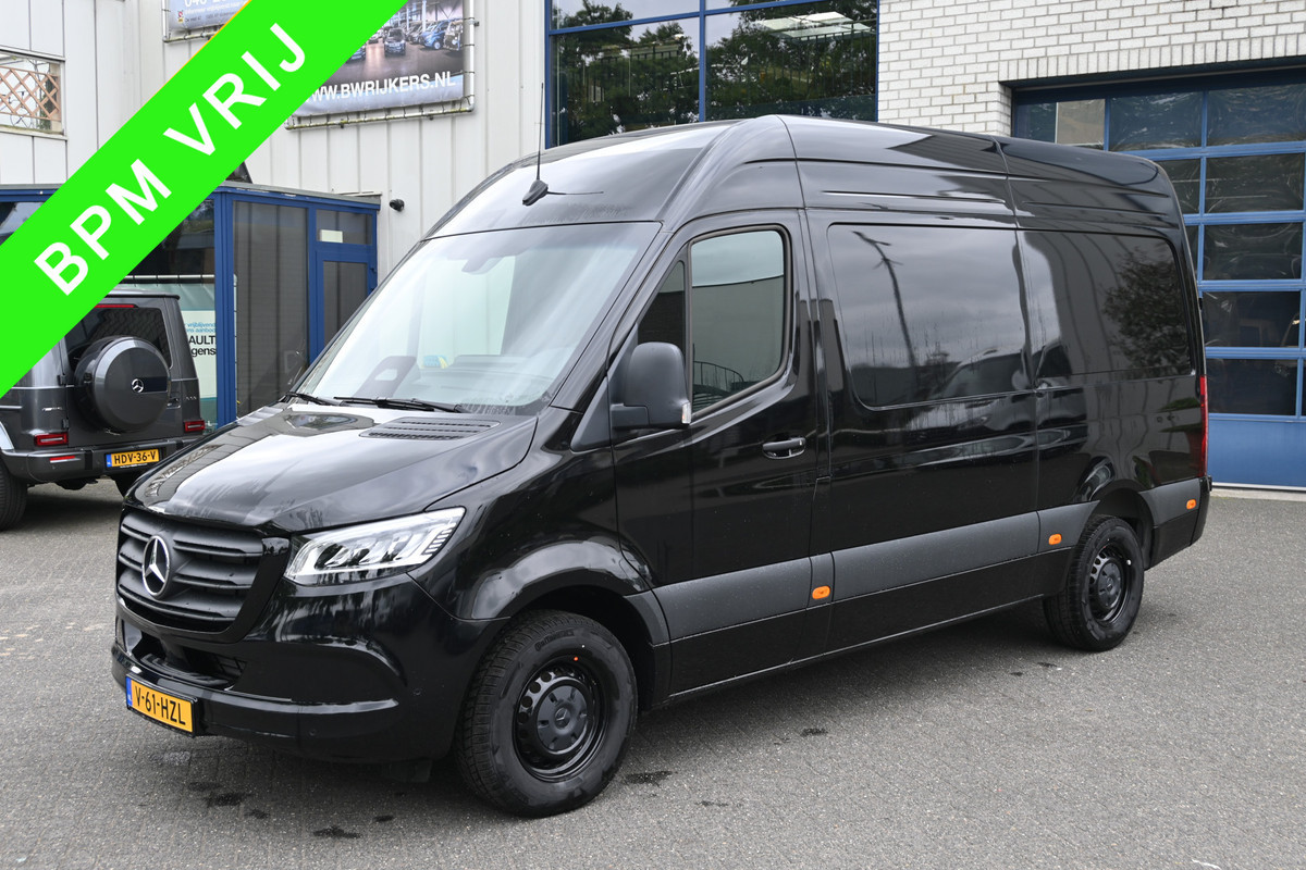 Mercedes-Benz Sprinter 317 CDI L2H2 Pro 3500 kg trekhaak, LED verlichting, Geveerde stoel