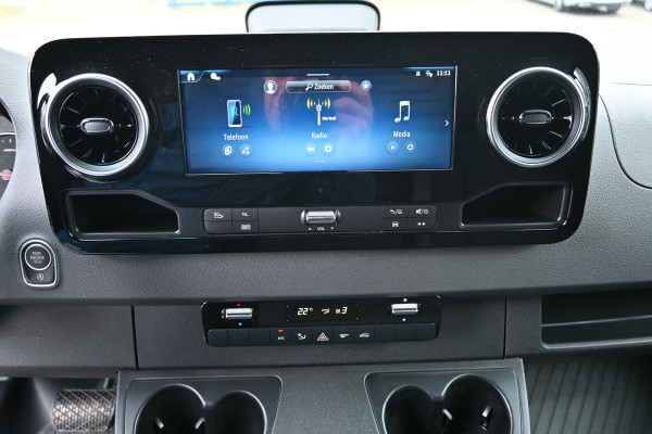 Mercedes-Benz Sprinter 317 CDI L2H2 Pro 3500 kg trekhaak, LED verlichting, Geveerde stoel