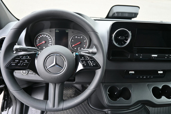 Mercedes-Benz Sprinter 317 CDI L2H2 Pro 3500 kg trekhaak, LED verlichting, Geveerde stoel