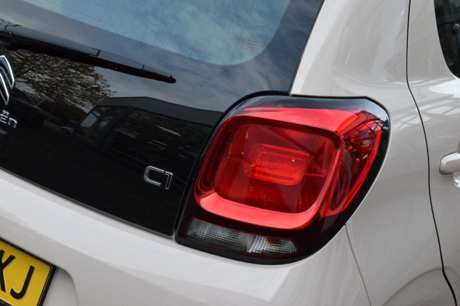 Citroën C1 1.0 VTi Shine|Carplay|Camera|Als nw|Dealero.h.