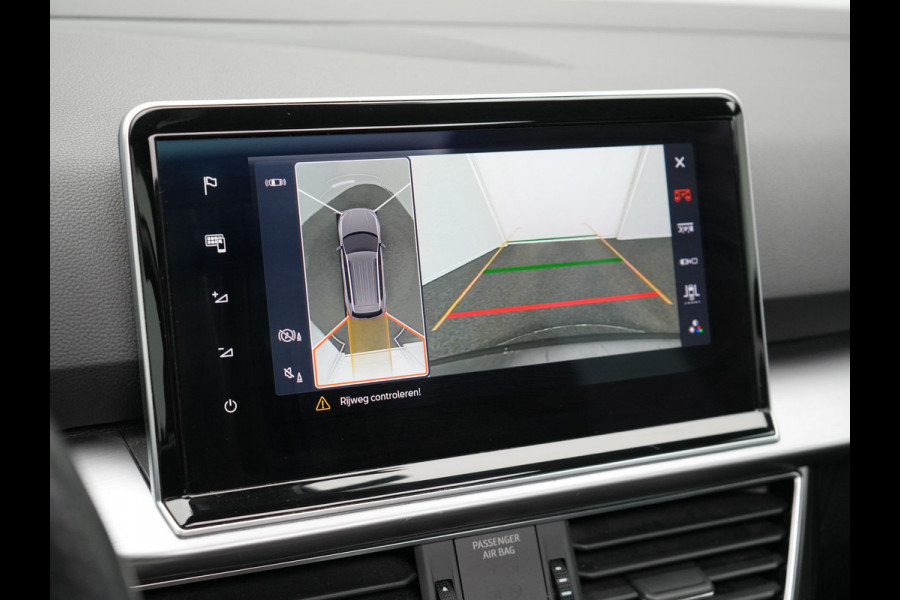 Seat Tarraco 1.4 TSI e-Hybrid FR Plug In Hybrid 245pk Dealer O.H PHEV | Panodak | Adaptive Cruise | 360 Camera | Lederen Sportstoelen Memory & Verwarmd | Apple Carplay | Keyless | Stuur & Achterbank Verwarmd | Blis | Navigatie | Virtual | DAB |