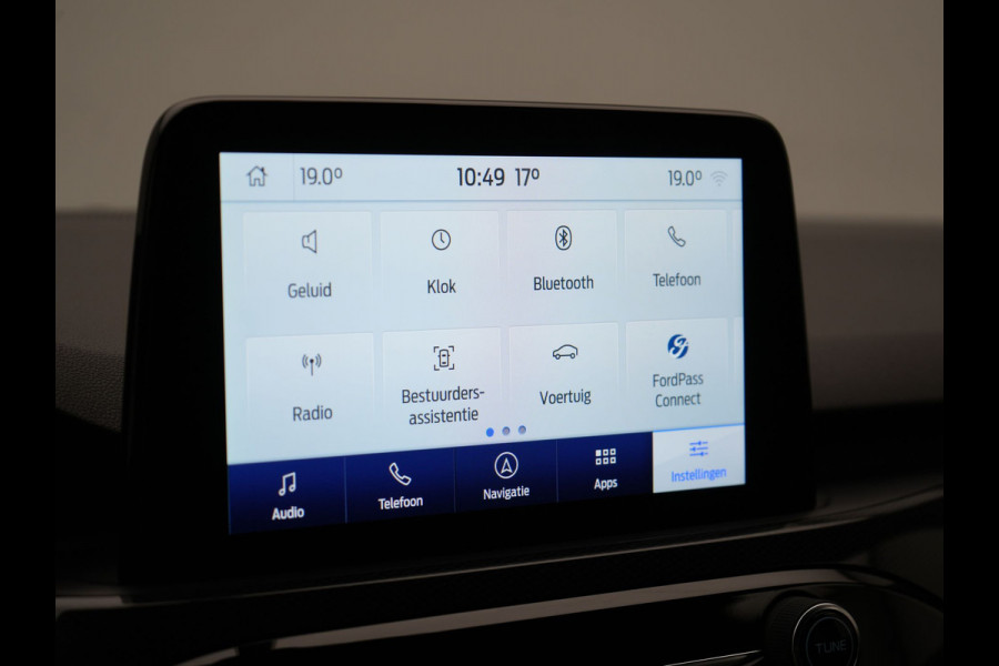 Ford Kuga 1.5 EcoBoost ST-Line X 150pk Dealer O.H 1800kg Trekgewicht | Trekhaak Afneembaar | B & O Soundsystem | Alcantara Sportstoelen Verwarmd  | Apple Carplay | Keyless | Stuur Verwarmd | Navigatie | DAB |