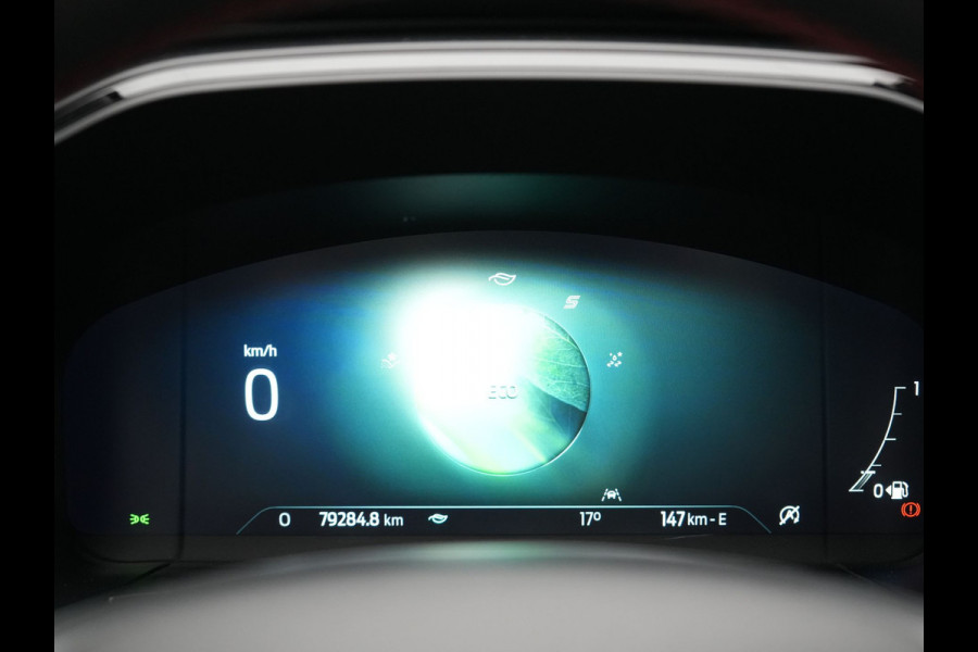 Ford Kuga 1.5 EcoBoost ST-Line X 150pk Dealer O.H 1800kg Trekgewicht | Trekhaak Afneembaar | B & O Soundsystem | Alcantara Sportstoelen Verwarmd  | Apple Carplay | Keyless | Stuur Verwarmd | Navigatie | DAB |