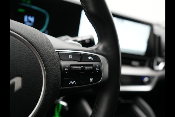 Kia Sportage T-GDi AWD DynamicLine Plug In Hybrid 266pk PHEV | Adaptive Cruise | Camera | Apple Carplay | Sportstoelen Verwarmd | Navigatie | Stuurverwarming Virtual | DAB |