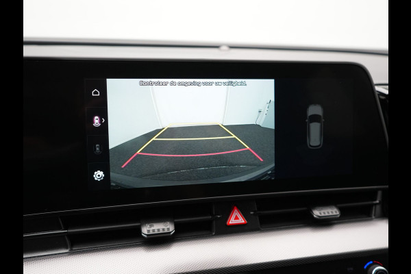 Kia Sportage T-GDi AWD DynamicLine Plug In Hybrid 266pk PHEV | Adaptive Cruise | Camera | Apple Carplay | Sportstoelen Verwarmd | Navigatie | Stuurverwarming Virtual | DAB |