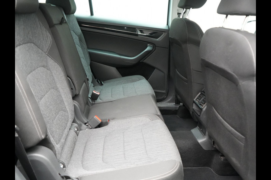Škoda Kodiaq Style 150pk DSG 7 Persoons Dealer O.H Adaptive Cruise | Sportstoelen Memory & Verwarmd | Navigatie | Apple Carplay | DAB | Front Assist | Draadloos Laden |