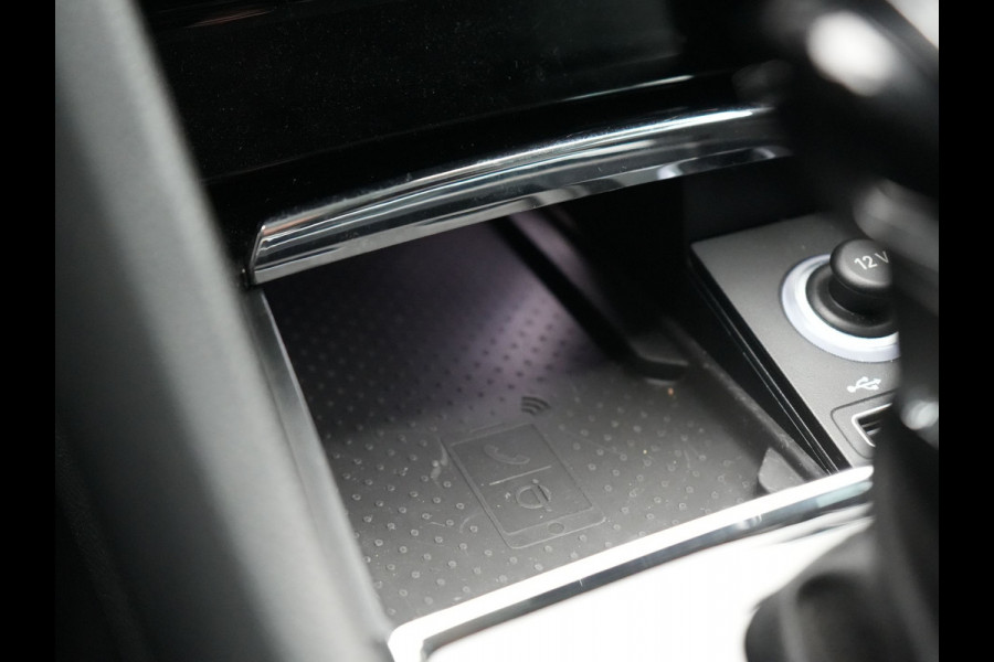 Škoda Kodiaq Style 150pk DSG 7 Persoons Dealer O.H Adaptive Cruise | Sportstoelen Memory & Verwarmd | Navigatie | Apple Carplay | DAB | Front Assist | Draadloos Laden |