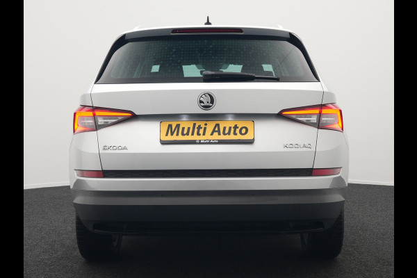 Škoda Kodiaq Style 150pk DSG 7 Persoons Dealer O.H Adaptive Cruise | Sportstoelen Memory & Verwarmd | Navigatie | Apple Carplay | DAB | Front Assist | Draadloos Laden |