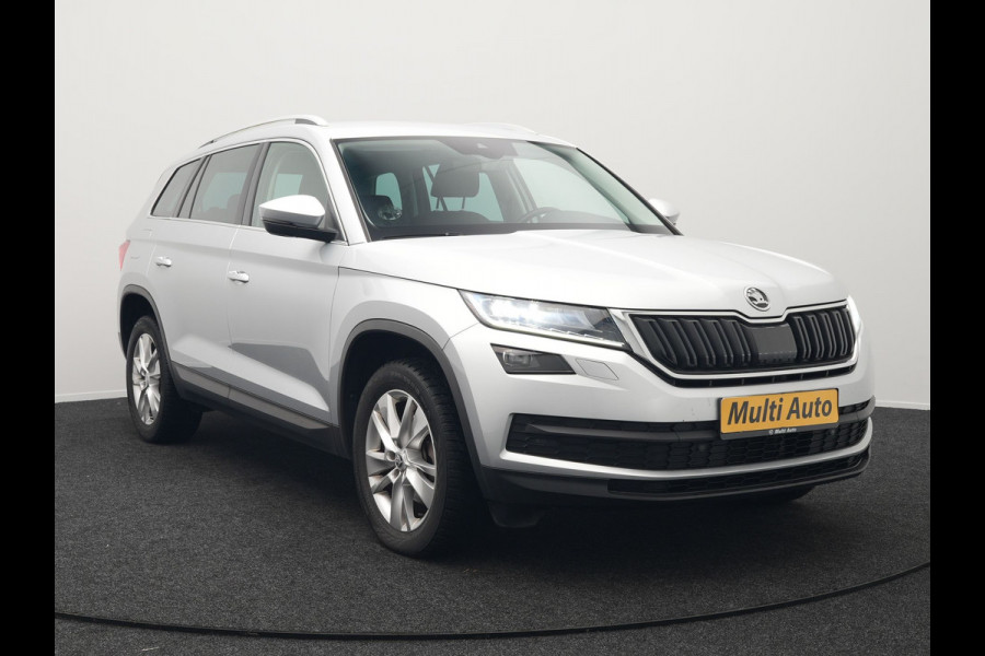 Škoda Kodiaq Style 150pk DSG 7 Persoons Dealer O.H Adaptive Cruise | Sportstoelen Memory & Verwarmd | Navigatie | Apple Carplay | DAB | Front Assist | Draadloos Laden |
