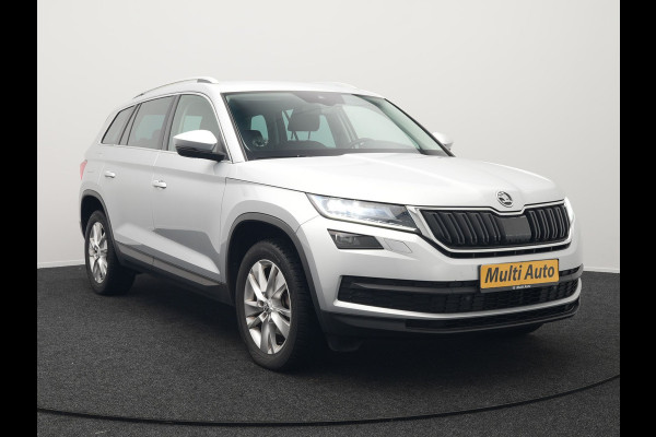 Škoda Kodiaq Style 150pk DSG 7 Persoons Dealer O.H Adaptive Cruise | Sportstoelen Memory & Verwarmd | Navigatie | Apple Carplay | DAB | Front Assist | Draadloos Laden |