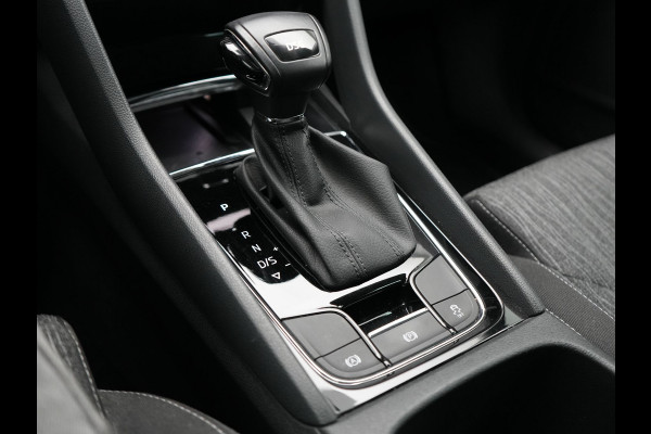 Škoda Kodiaq Style 150pk DSG 7 Persoons Dealer O.H Adaptive Cruise | Sportstoelen Memory & Verwarmd | Navigatie | Apple Carplay | DAB | Front Assist | Draadloos Laden |