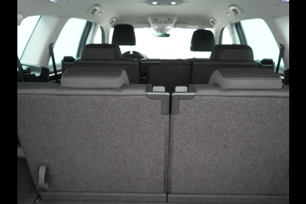 Škoda Kodiaq Style 150pk DSG 7 Persoons Dealer O.H Adaptive Cruise | Sportstoelen Memory & Verwarmd | Navigatie | Apple Carplay | DAB | Front Assist | Draadloos Laden |