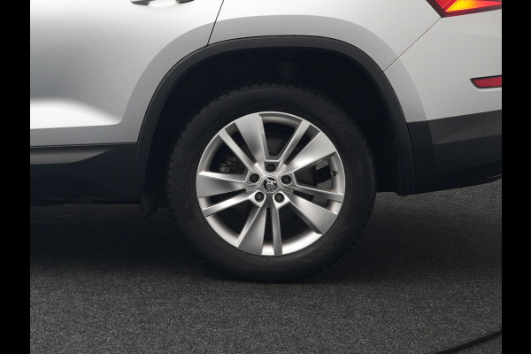 Škoda Kodiaq Style 150pk DSG 7 Persoons Dealer O.H Adaptive Cruise | Sportstoelen Memory & Verwarmd | Navigatie | Apple Carplay | DAB | Front Assist | Draadloos Laden |