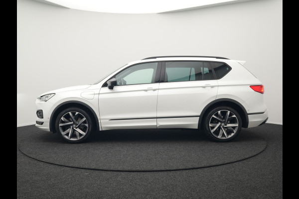 Seat Tarraco 1.4 TSI e-Hybrid FR Plug in Hybrid 245pk PHEV | Trekhaak af Fabriek | Adaptive Cruise | 360 Camera | Half Lederen Sportstoelen Memory | Carplay | Keyless |