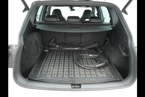 Seat Tarraco 1.4 TSI e-Hybrid FR Plug in Hybrid 245pk PHEV | Trekhaak af Fabriek | Adaptive Cruise | 360 Camera | Half Lederen Sportstoelen Memory | Carplay | Keyless |