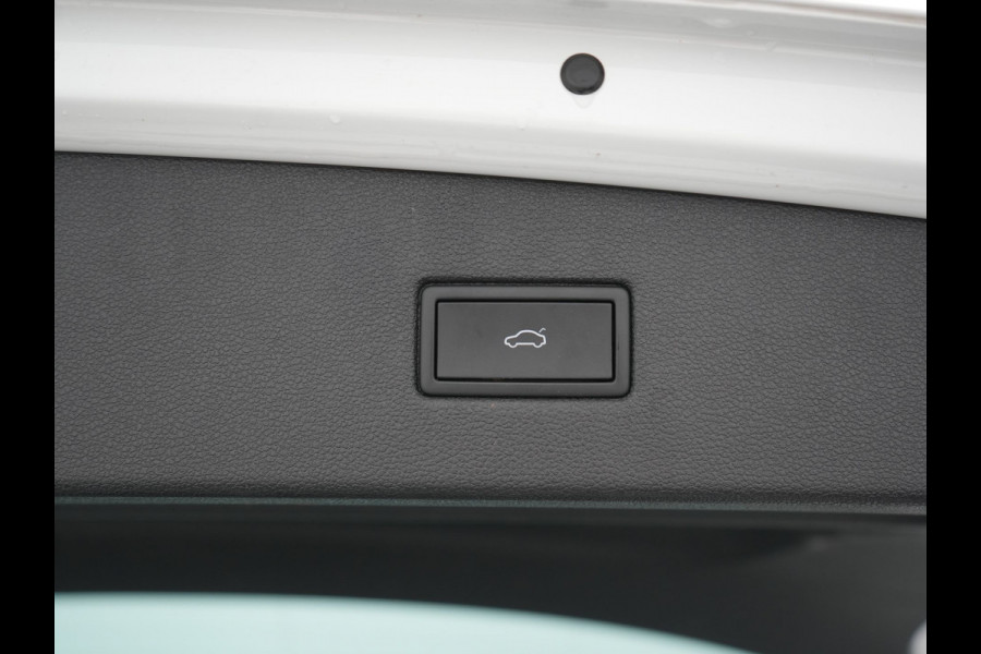 Seat Tarraco 1.4 TSI e-Hybrid FR Plug in Hybrid 245pk PHEV | Trekhaak af Fabriek | Adaptive Cruise | 360 Camera | Half Lederen Sportstoelen Memory | Carplay | Keyless |