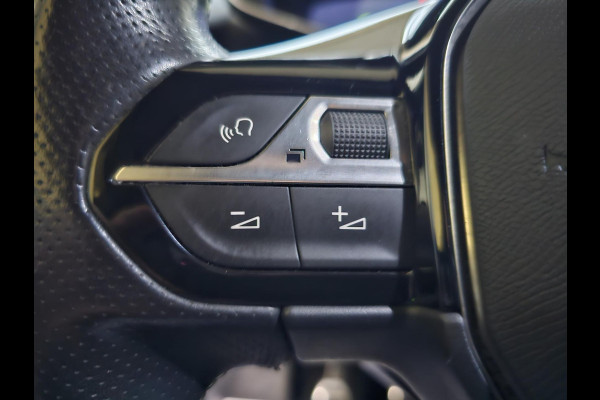 Peugeot 2008 1.2 PureTech GT-Line Cam, Half Leder