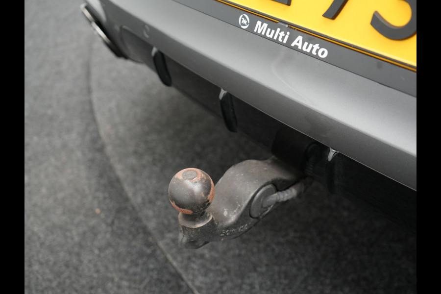 Porsche Cayenne Coupé 3.0 E-Hybrid Plug In Hybrid | MY 2024 Facelift | PHEV | Trekhaak Af Fabriek | Panodak | Luchtvering | Sportuitlaat | 4 Wiel Besturing | PDLS+ | Sport Chrono | InnoDrive Adaptive Cruise | SportDesign | Head up | Soft Close | 22"L.M | 360 Cam