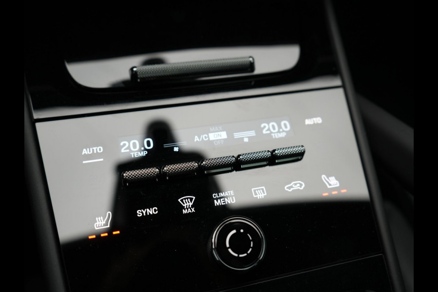 Porsche Cayenne Coupé 3.0 E-Hybrid Plug In Hybrid | MY 2024 Facelift | PHEV | Trekhaak Af Fabriek | Panodak | Luchtvering | Sportuitlaat | 4 Wiel Besturing | PDLS+ | Sport Chrono | InnoDrive Adaptive Cruise | SportDesign | Head up | Soft Close | 22"L.M | 360 Cam