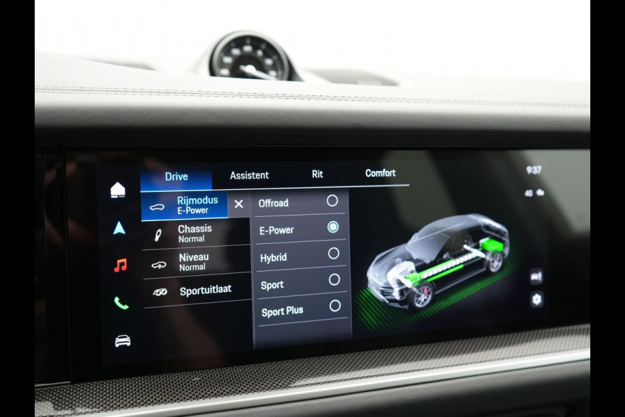 Porsche Cayenne Coupé 3.0 E-Hybrid Plug In Hybrid | MY 2024 Facelift | PHEV | Trekhaak Af Fabriek | Panodak | Luchtvering | Sportuitlaat | 4 Wiel Besturing | PDLS+ | Sport Chrono | InnoDrive Adaptive Cruise | SportDesign | Head up | Soft Close | 22"L.M | 360 Cam