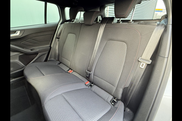 Ford FOCUS Wagon BWJ 2021 | 1.0T 126PK ST Line Business | CLIMA | FULL LED | NAVI | CAMERA A |  STOELVERW | VOORRUITVER | CARPLAY