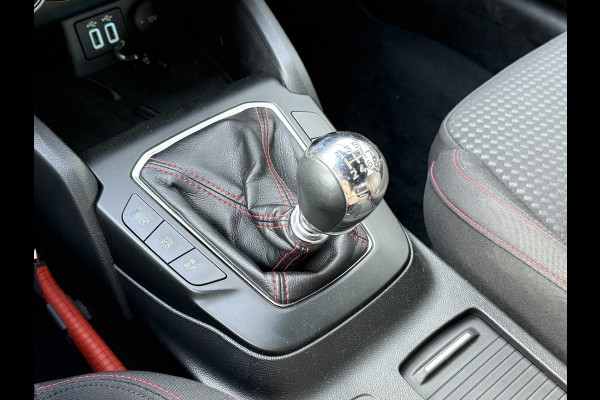 Ford FOCUS Wagon BWJ 2021 | 1.0T 126PK ST Line Business | CLIMA | FULL LED | NAVI | CAMERA A |  STOELVERW | VOORRUITVER | CARPLAY